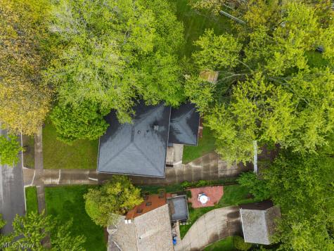 2375 Glendon Road University Heights OH 44118