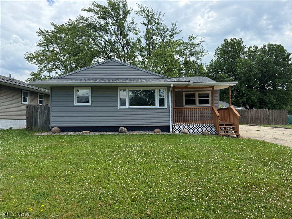 3160 Linda Drive NW Warren OH 44485