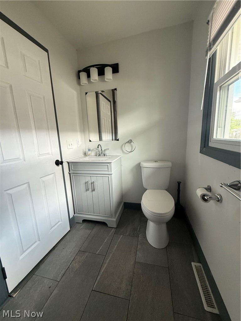 3160 Linda Drive NW Warren OH 44485