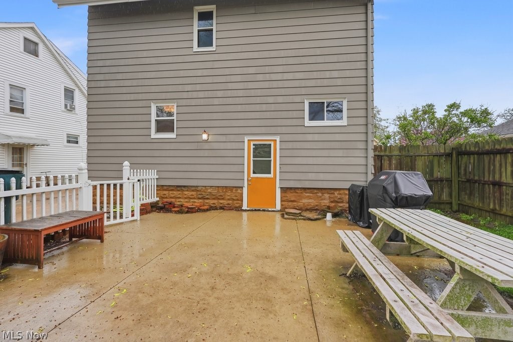 1642 10th Street Cuyahoga Falls OH 44221