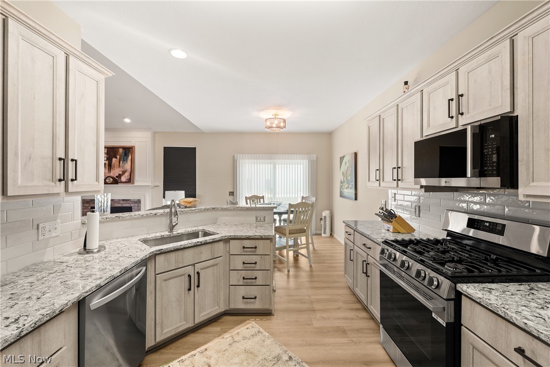 275 Lexington Circle Broadview Heights OH 44147