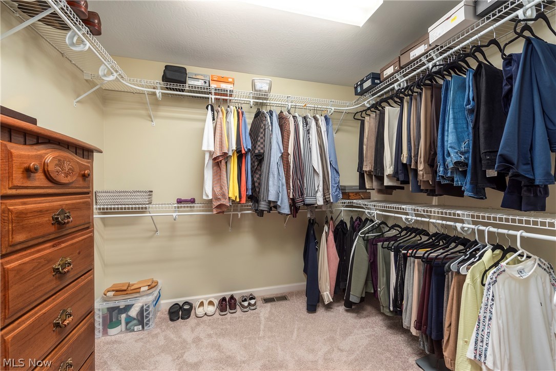 275 Lexington Circle Broadview Heights OH 44147