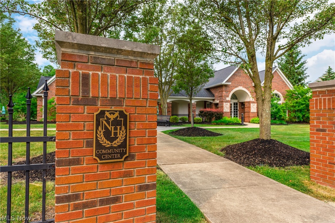 275 Lexington Circle Broadview Heights OH 44147