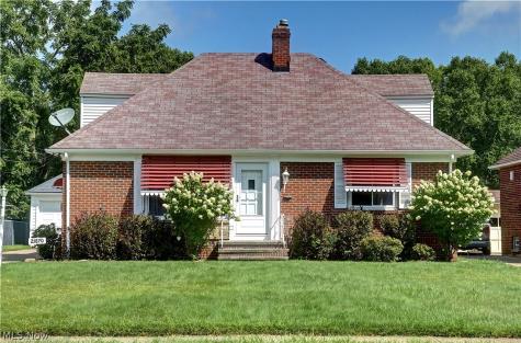 21870 Seabury Avenue Fairview Park OH 44126