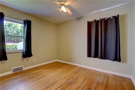 21870 Seabury Avenue Fairview Park OH 44126