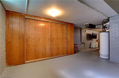 21870 Seabury Avenue Fairview Park OH 44126