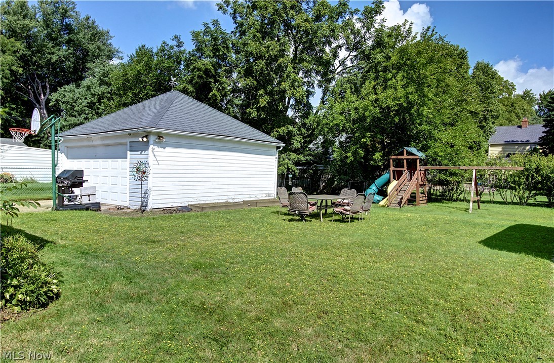 21870 Seabury Avenue Fairview Park OH 44126