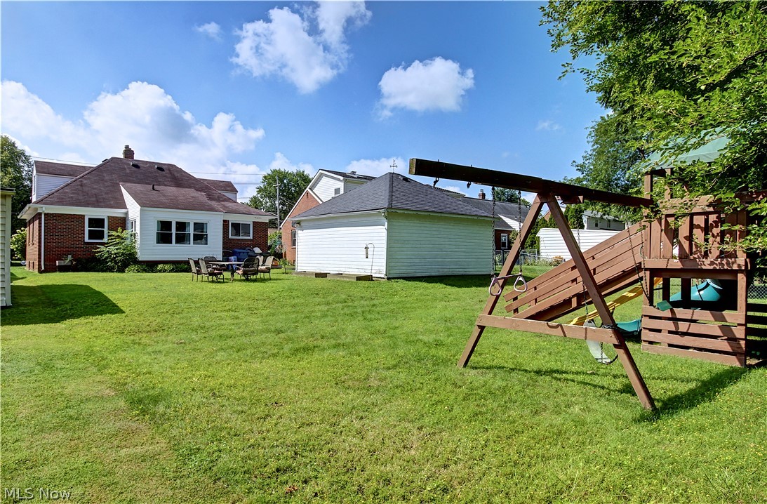 21870 Seabury Avenue Fairview Park OH 44126
