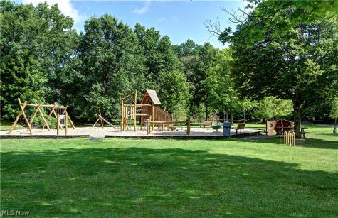 21870 Seabury Avenue Fairview Park OH 44126