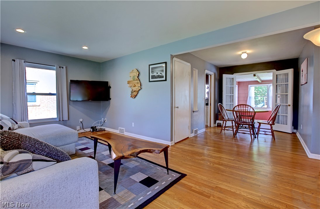21870 Seabury Avenue Fairview Park OH 44126