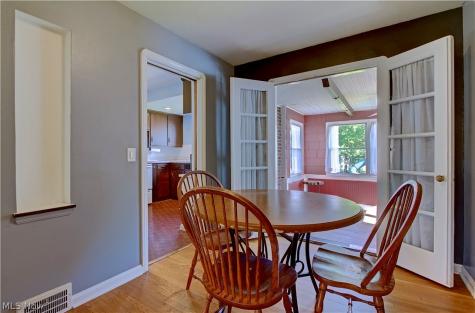 21870 Seabury Avenue Fairview Park OH 44126