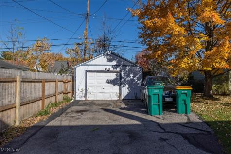 14203 Tabor Avenue Cleveland OH 44137