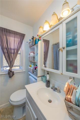 14203 Tabor Avenue Cleveland OH 44137