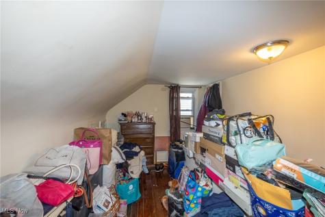 14203 Tabor Avenue Cleveland OH 44137