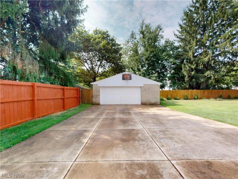 320 Ontario Street Akron OH 44310