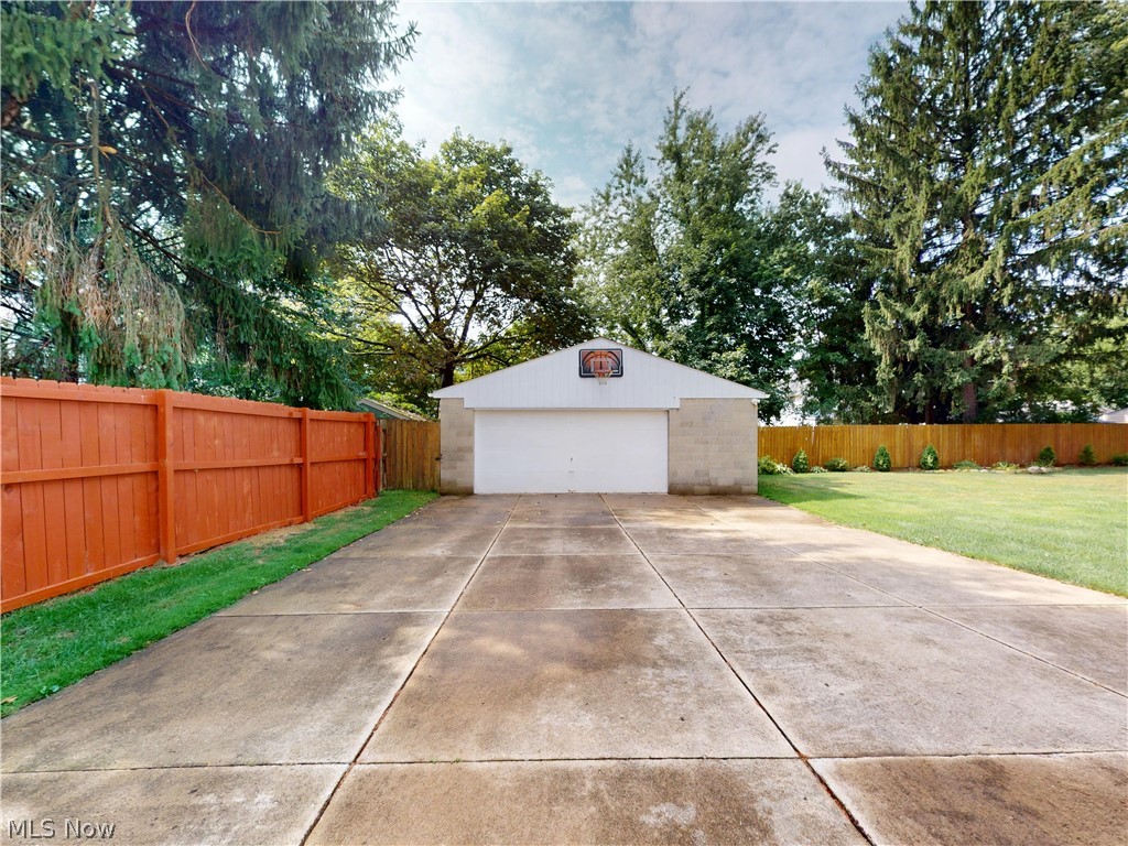 320 Ontario Street Akron OH 44310