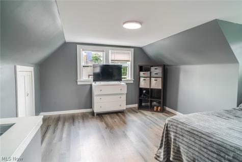 422 Reed Avenue Akron OH 44301