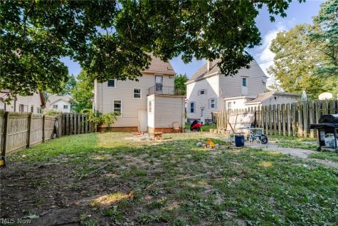422 Reed Avenue Akron OH 44301