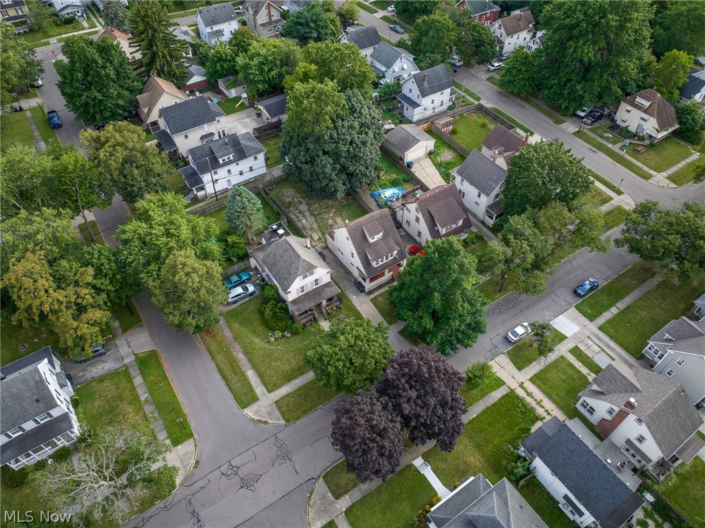 422 Reed Avenue Akron OH 44301