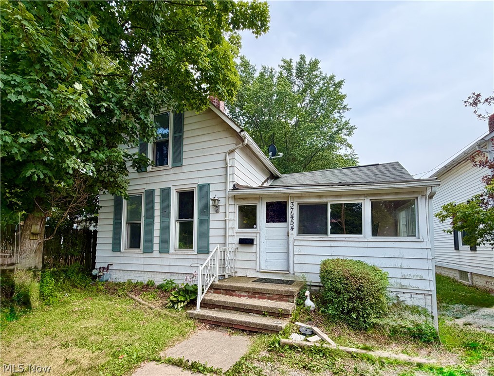 37454 Euclid Avenue Willoughby OH 44094