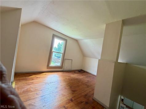 37454 Euclid Avenue Willoughby OH 44094