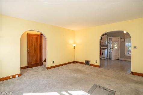3609 Westview Avenue NW Canton OH 44709