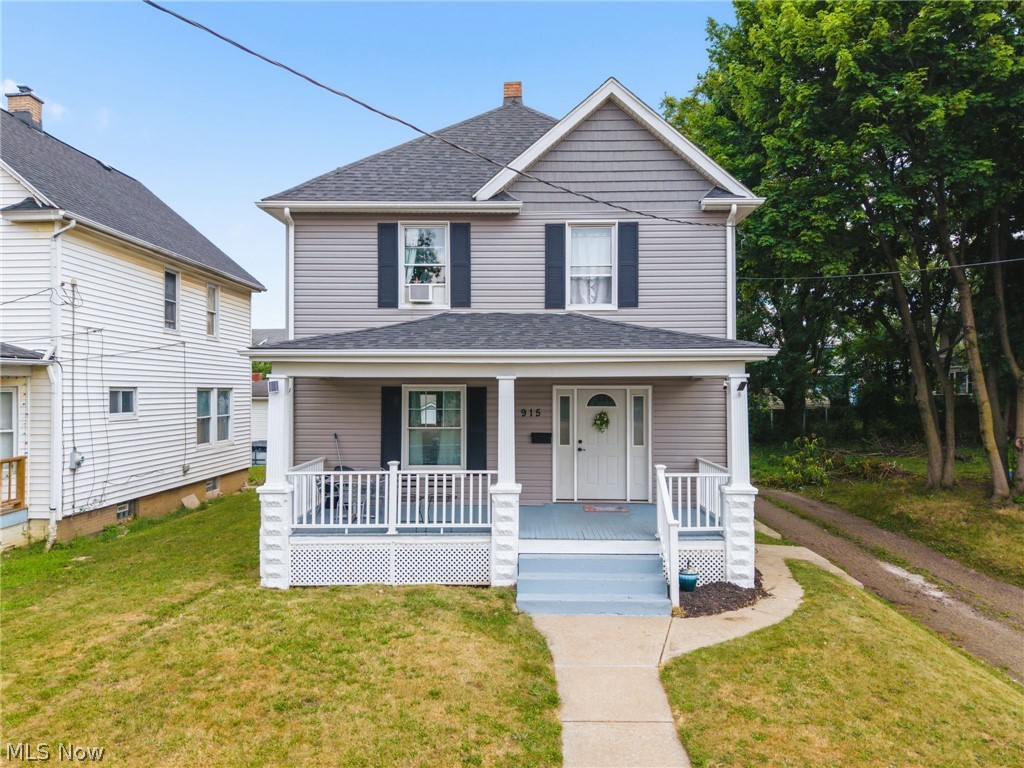 915 Auburn Place NW Canton OH 44703