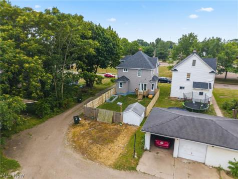915 Auburn Place NW Canton OH 44703