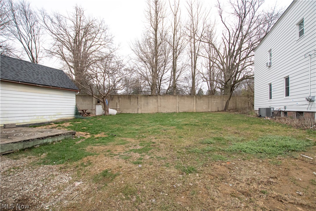 1913 E 123rd Street Cleveland OH 44106