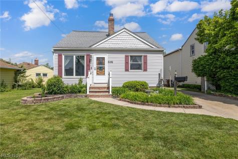 6136 N Canterbury Road Parma OH 44129