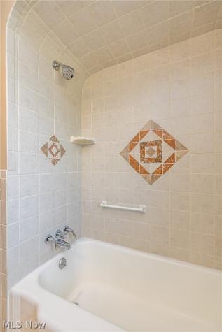6136 N Canterbury Road Parma OH 44129