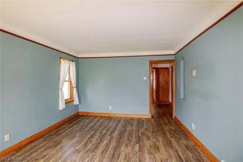 6136 N Canterbury Road Parma OH 44129