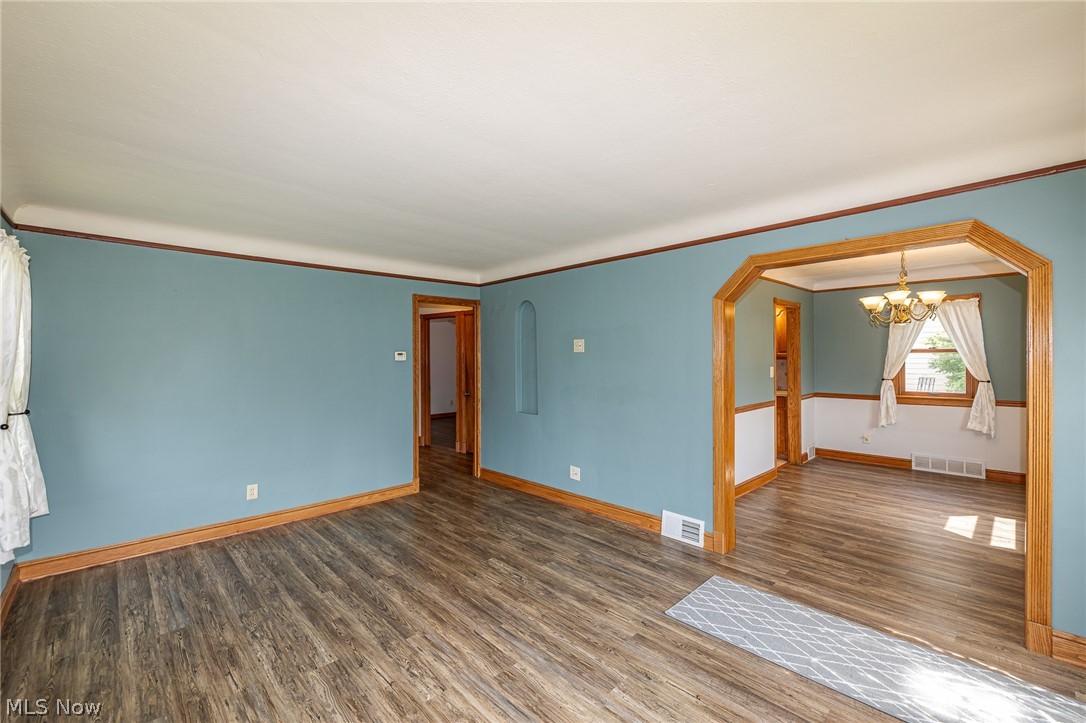 6136 N Canterbury Road Parma OH 44129