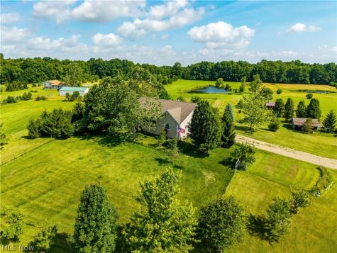 738 County Road 620 Ashland OH 44805