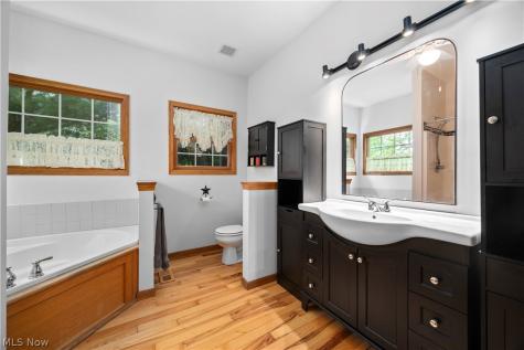 738 County Road 620 Ashland OH 44805