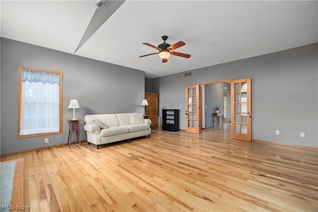 738 County Road 620 Ashland OH 44805