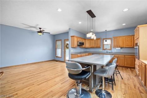 738 County Road 620 Ashland OH 44805