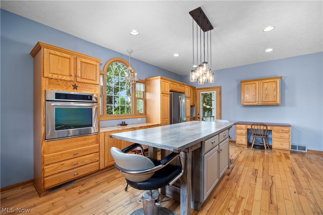 738 County Road 620 Ashland OH 44805