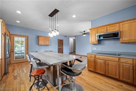 738 County Road 620 Ashland OH 44805