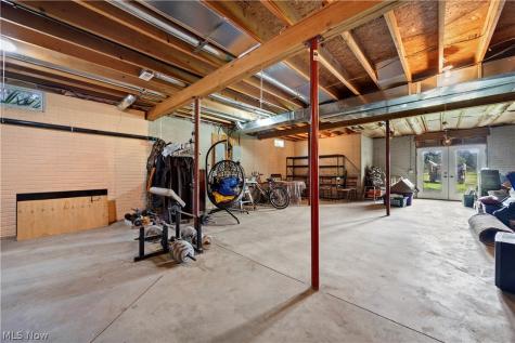 738 County Road 620 Ashland OH 44805