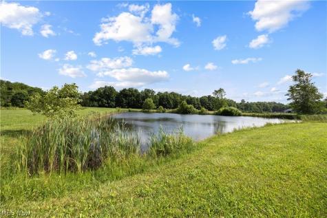 738 County Road 620 Ashland OH 44805