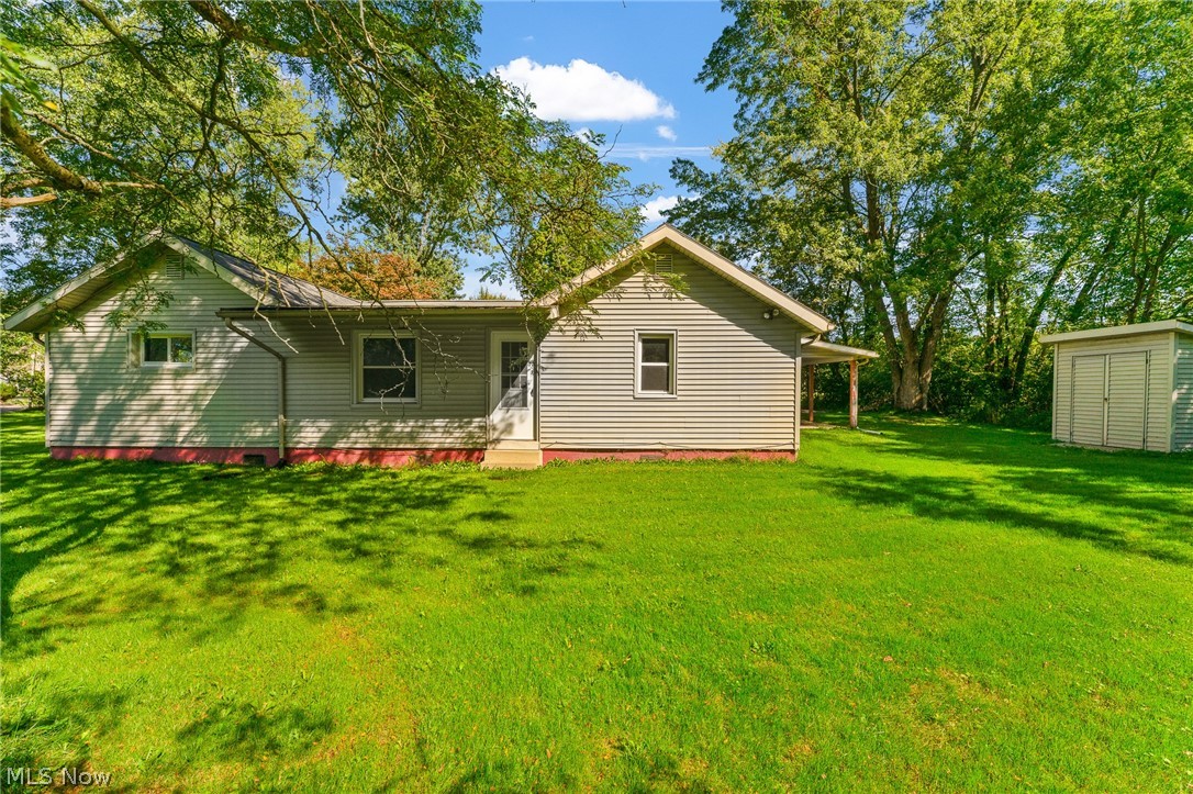 6614 Warren Sharon Road Brookfield OH 44403