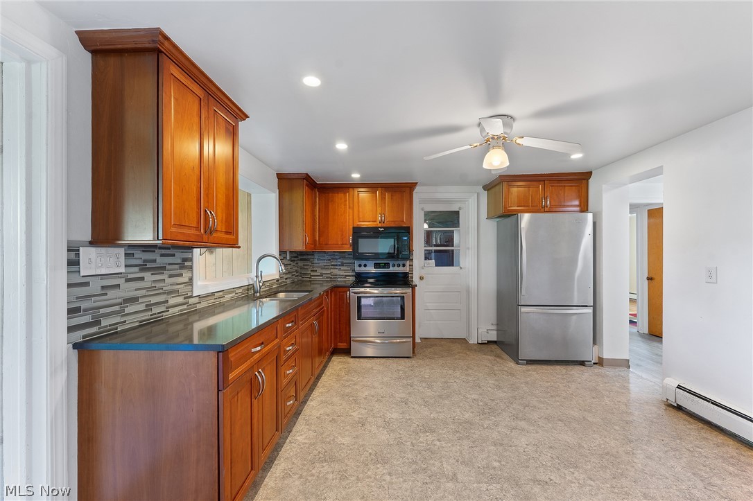 6614 Warren Sharon Road Brookfield OH 44403