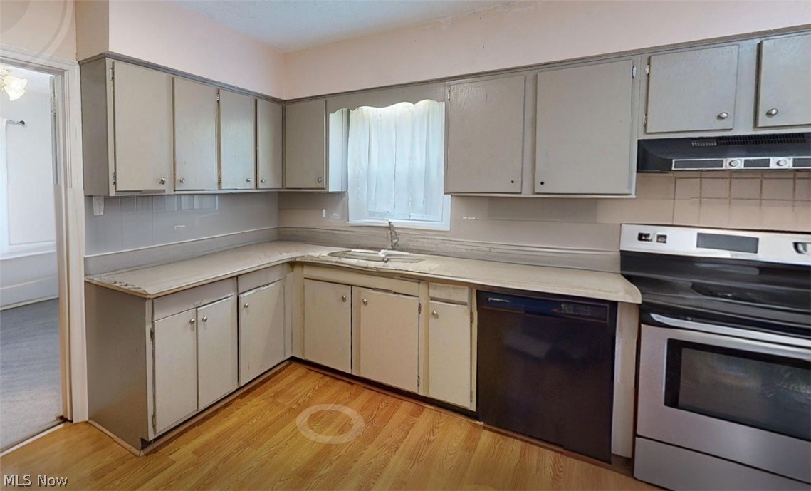 223 Randel Avenue Akron OH 44313