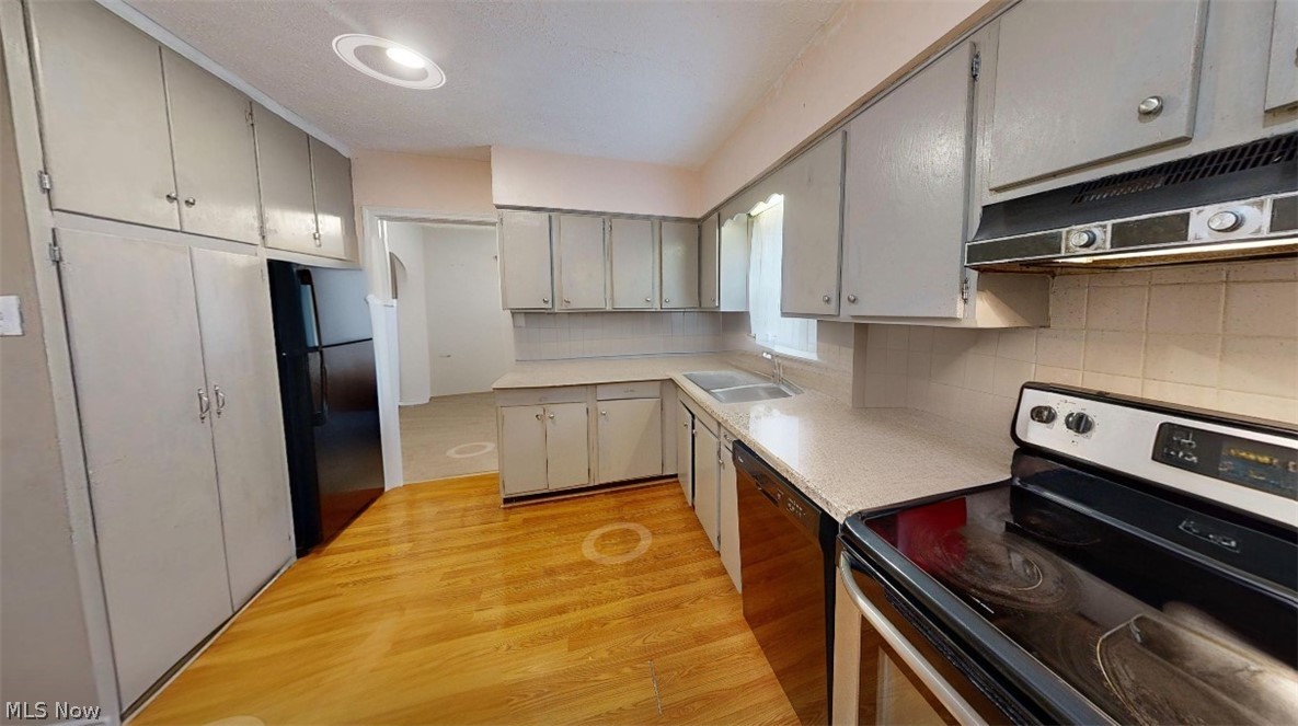 223 Randel Avenue Akron OH 44313