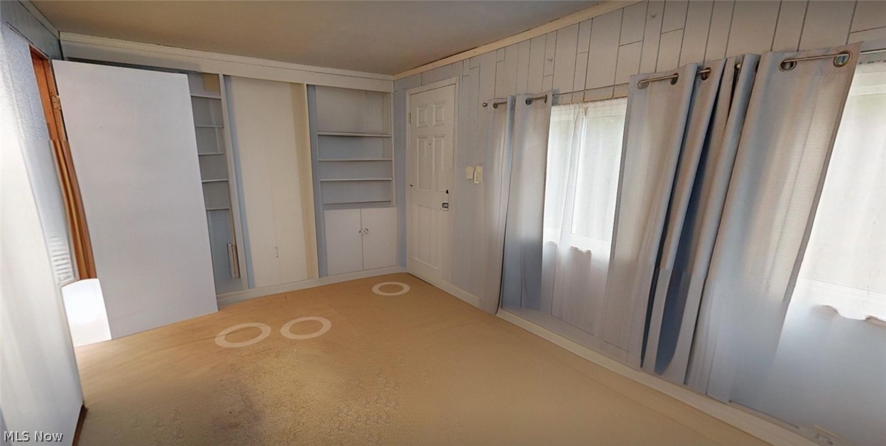 223 Randel Avenue Akron OH 44313