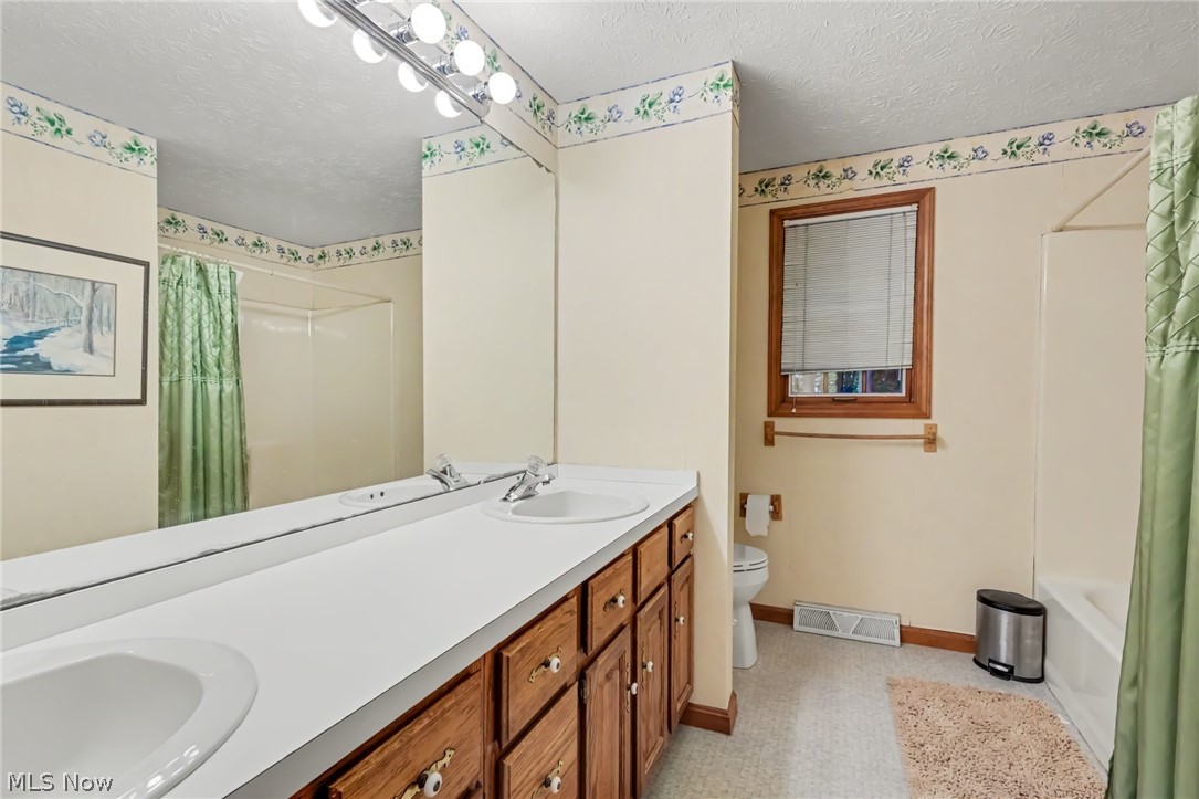 165 Westwinds Drive Avon Lake OH 44012