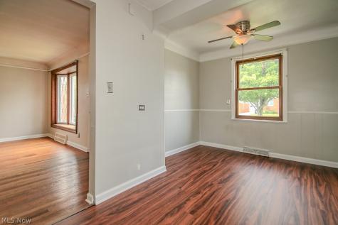 262 E 323rd Street Willowick OH 44095