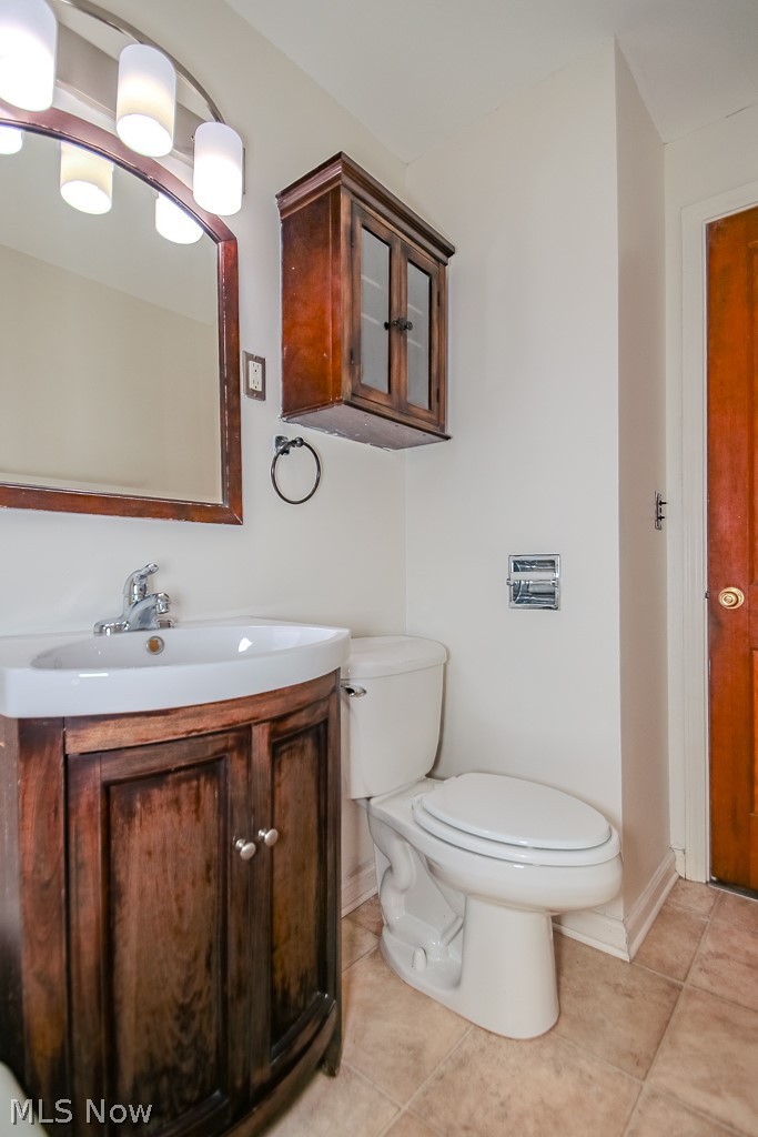 262 E 323rd Street Willowick OH 44095