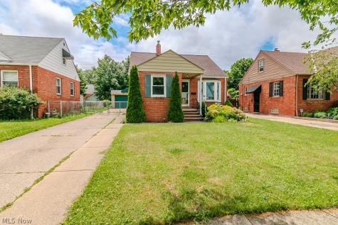 262 E 323rd Street Willowick OH 44095
